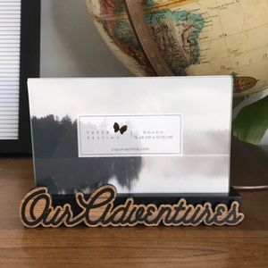 Papyrus 6in x4in picture frame